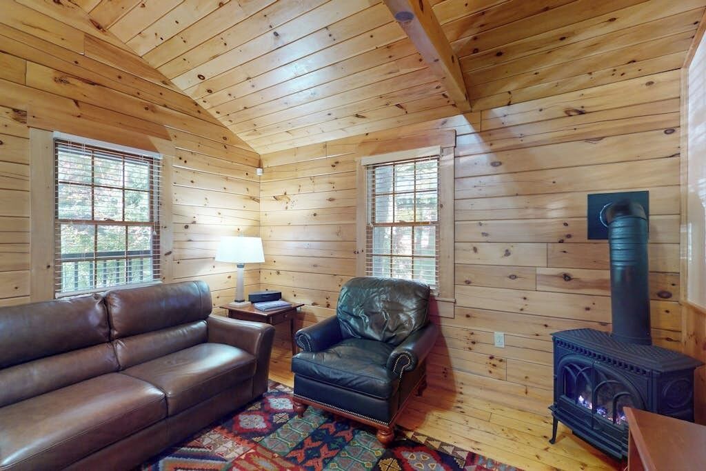 Photo of Livingroom in Northport