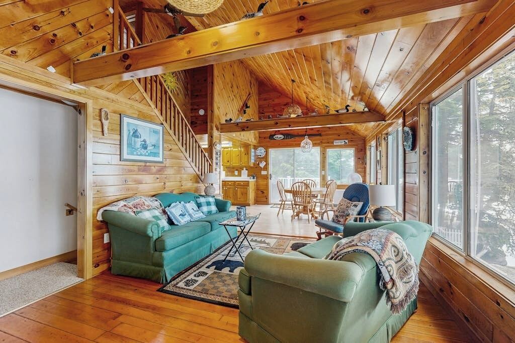 Photo of Livingroom in Otis