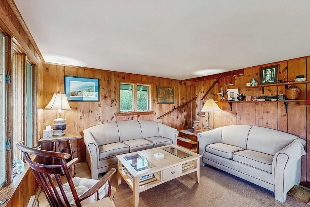 Photo of Livingroom in Owls Head
