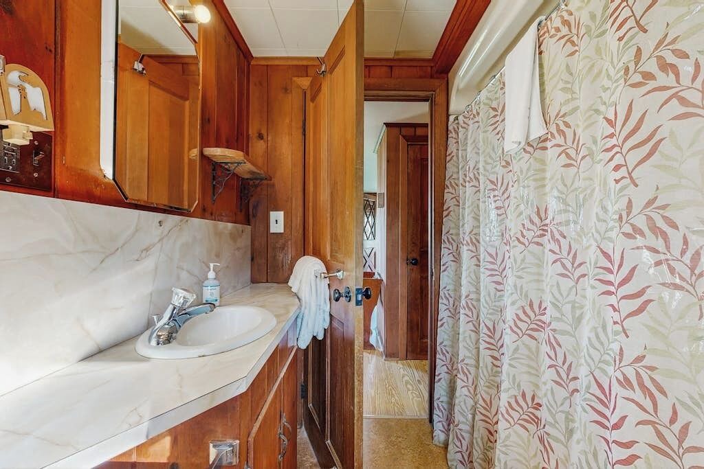 Photo of Bathroom in Owls Head