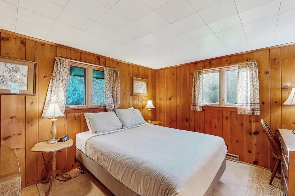 Photo of Bedroom in Owls Head