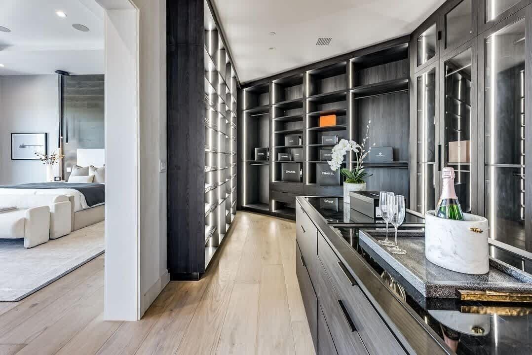 Photo of Bedroom in Malibu