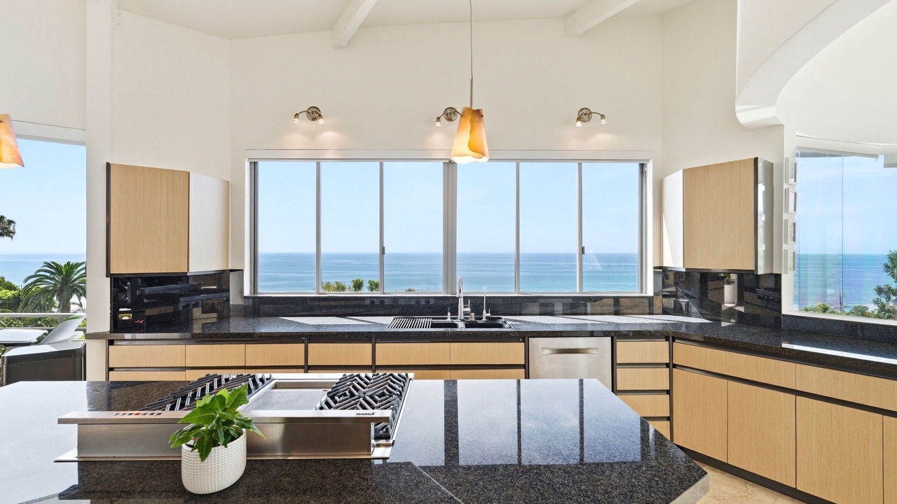Photo of Kitchen in Eastern Malibu