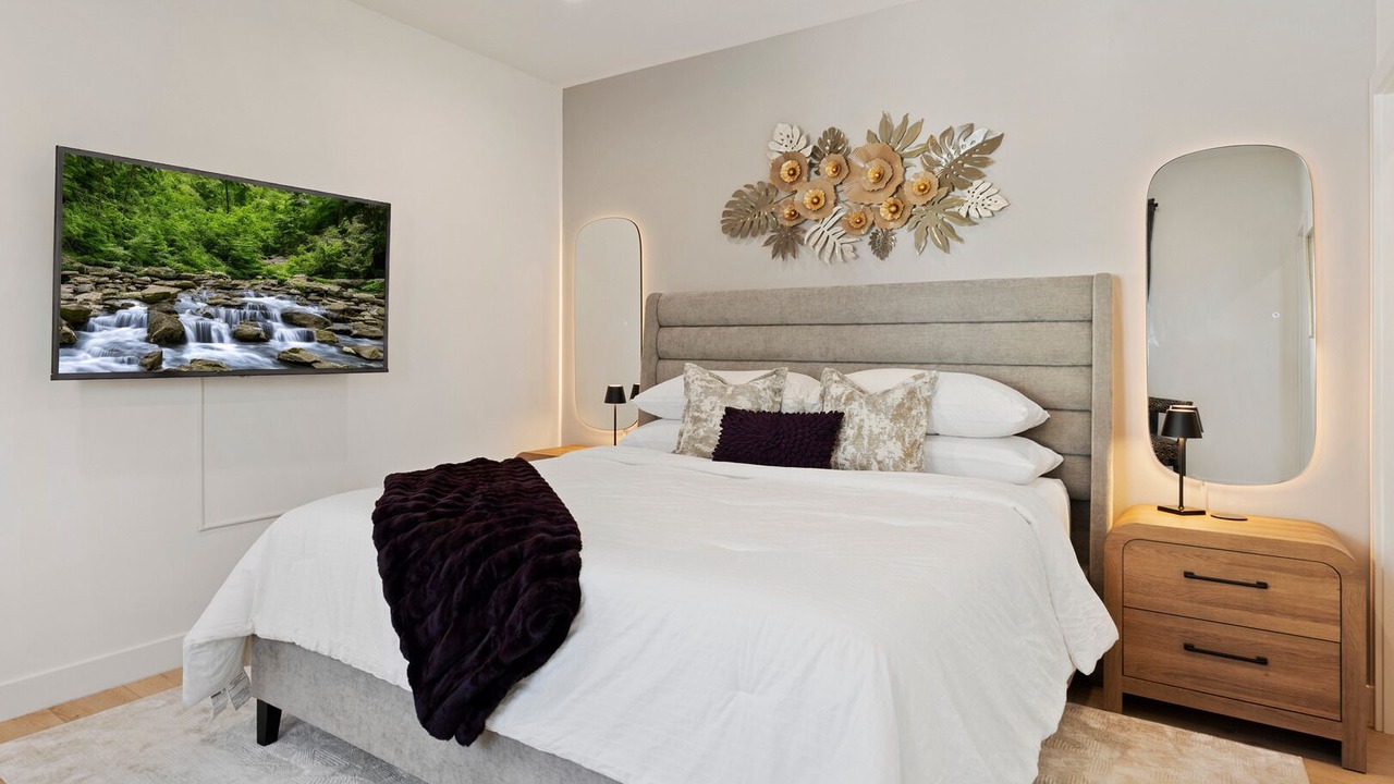 Photo of Bedroom in Eagle Rock
