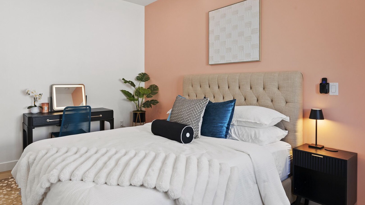 Photo of Bedroom in Eagle Rock