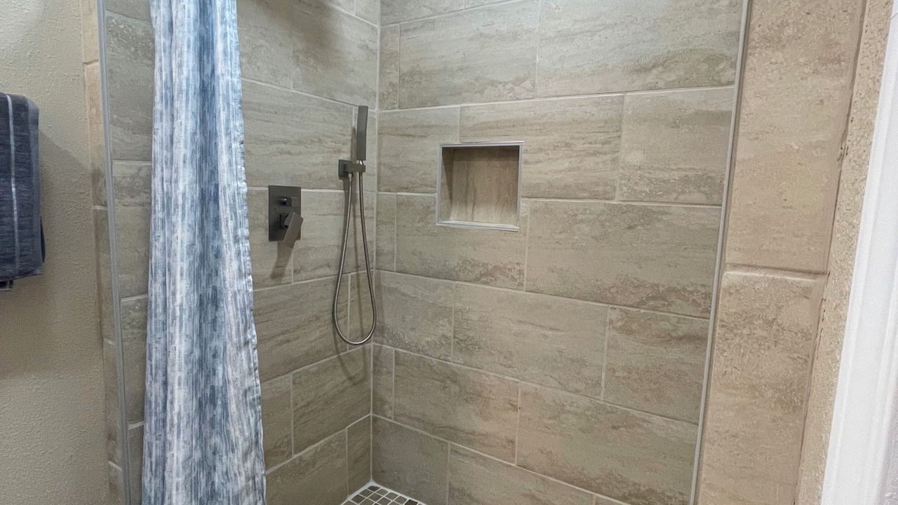 Photo of Bathroom in Marianna