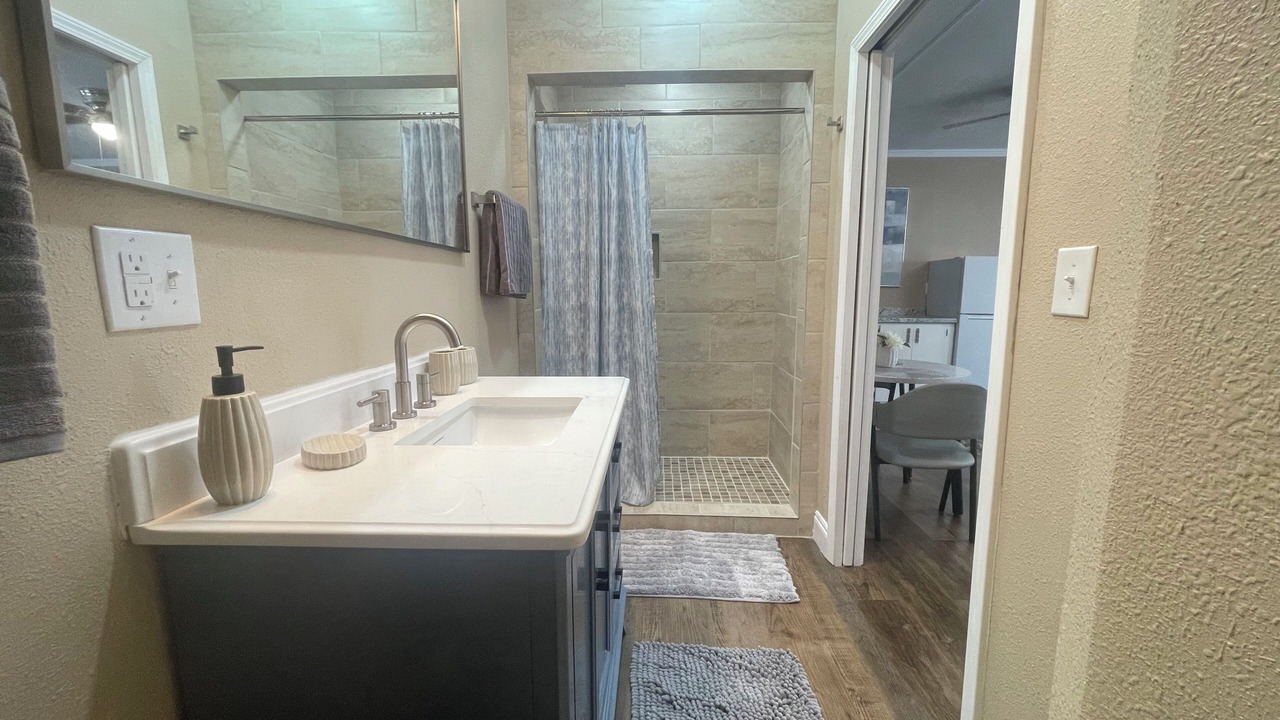Photo of Bathroom in Marianna
