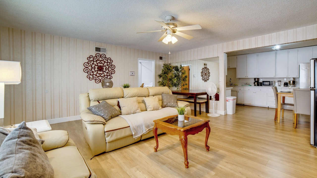 Photo of Livingroom in Riverside