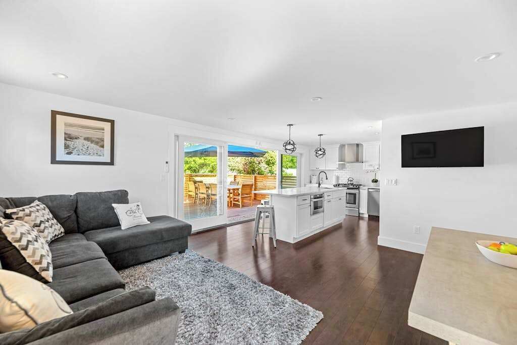 Photo of Livingroom in Ocean Bay Park