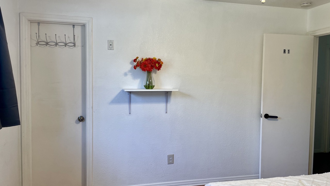 Photo of Bedroom in Central Escondido
