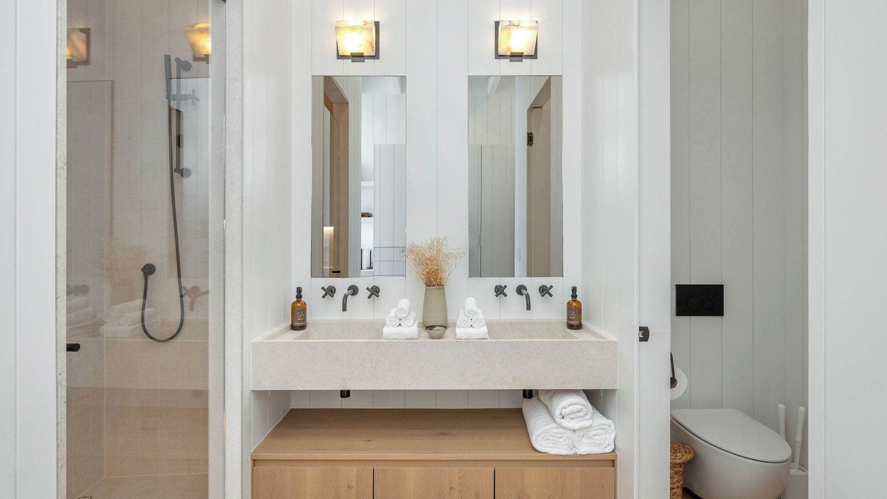 Photo of Bathroom in Central Malibu