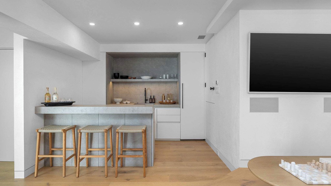 Photo of Kitchen in Central Malibu