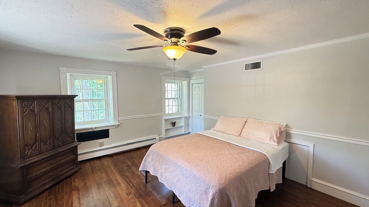 Photo of Bedroom in Douglassville