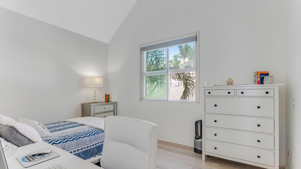 Photo of Bedroom in Central Malibu