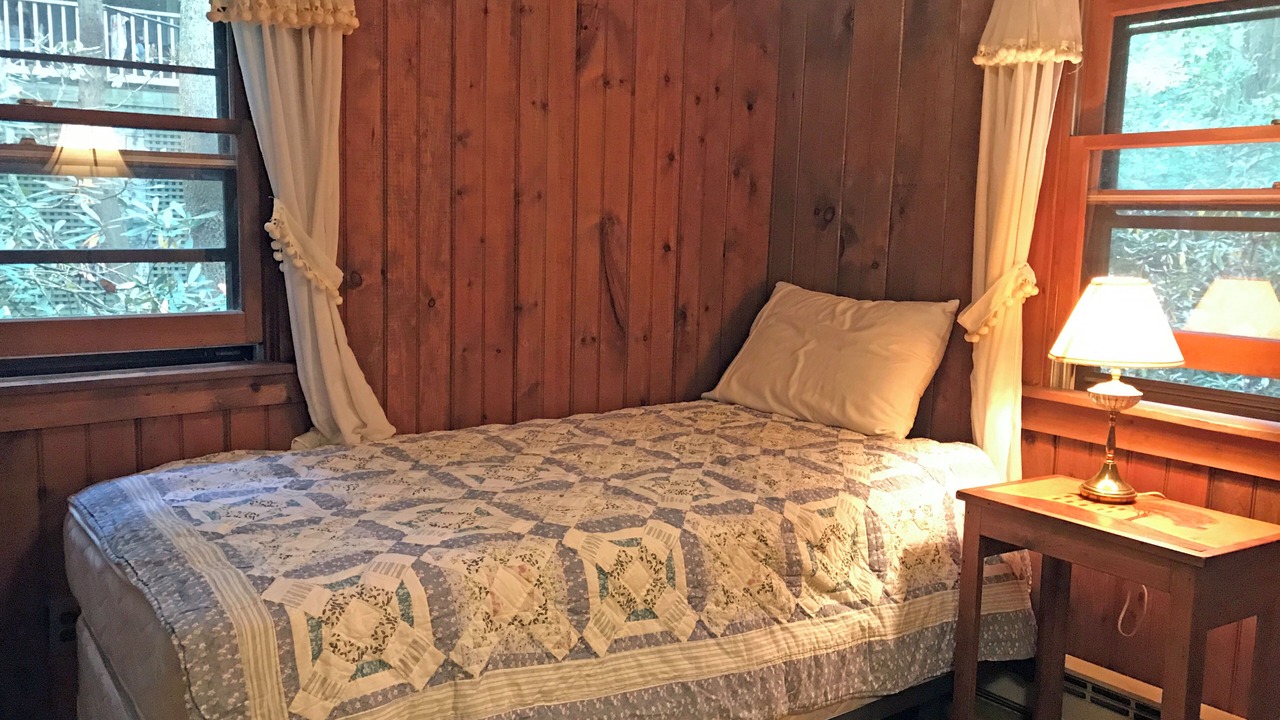 Photo of Bedroom in Mount Gretna
