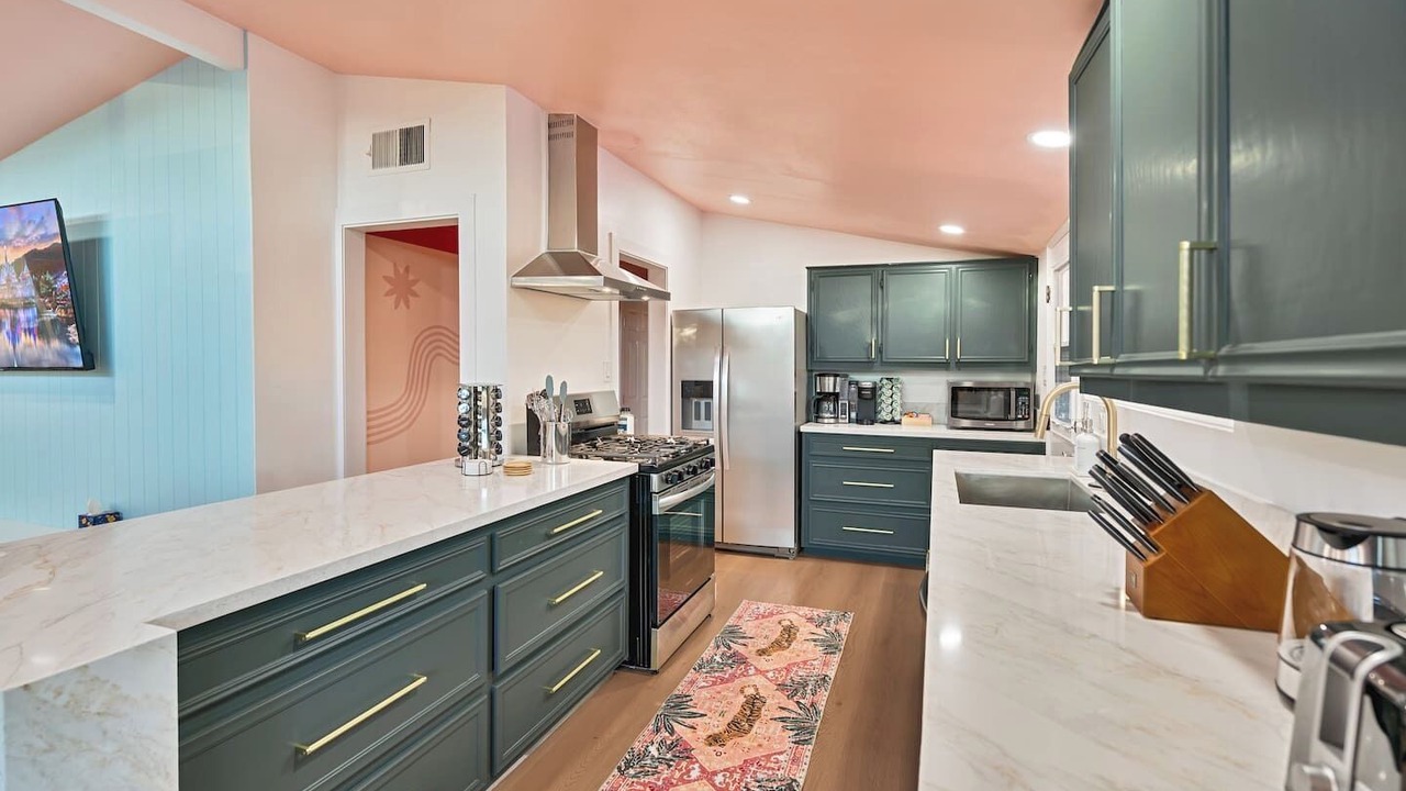 Photo of Kitchen in Sherwood Forest and Thistle Development