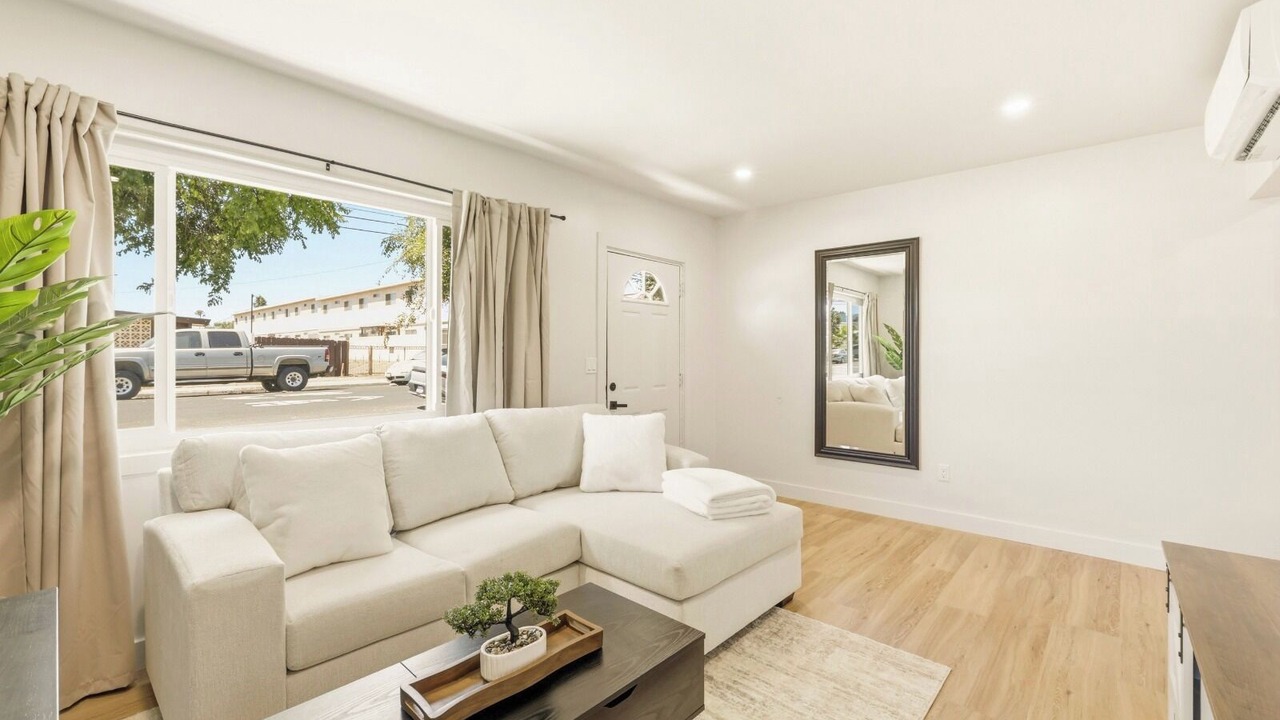 Photo of Livingroom in Imperial Beach