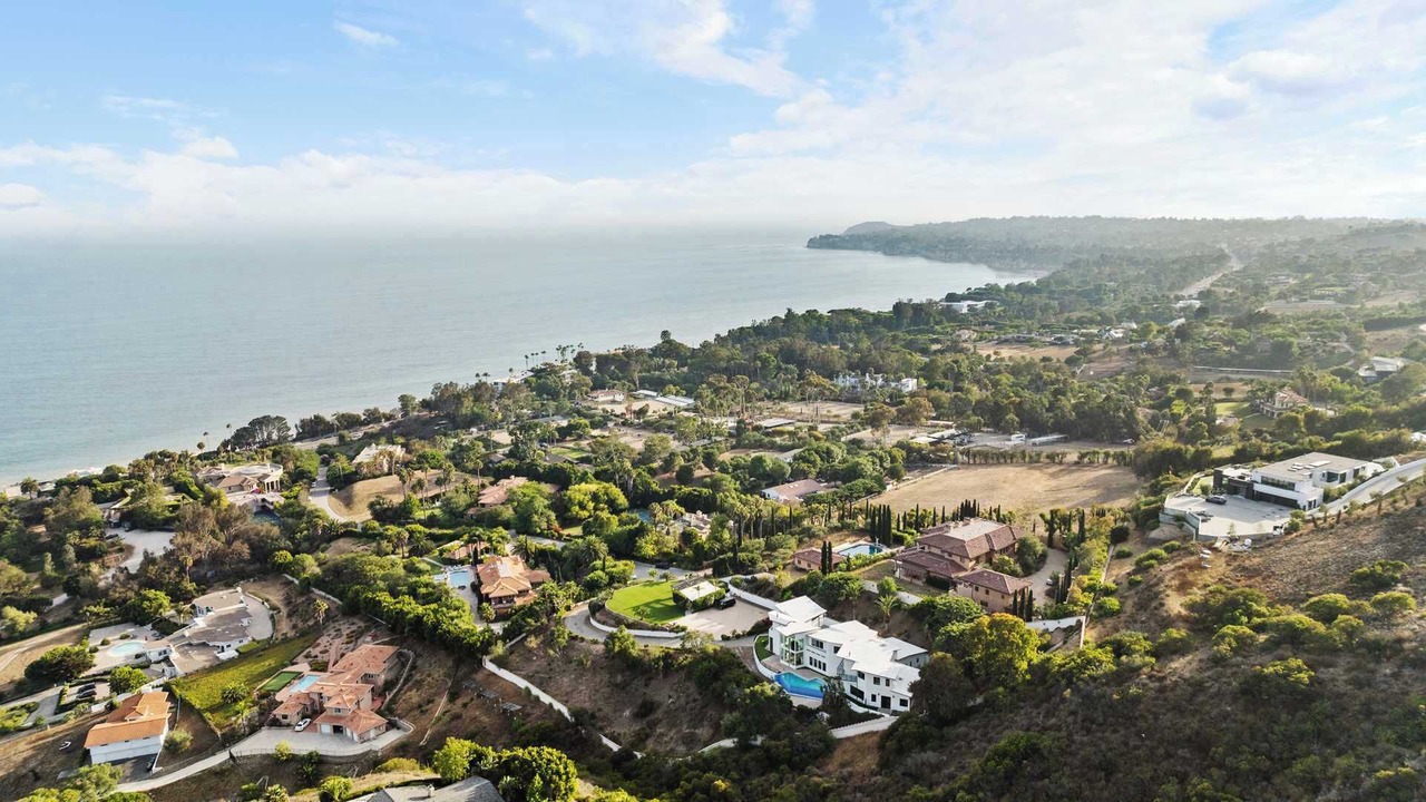 Photo of Outdoor in Central Malibu