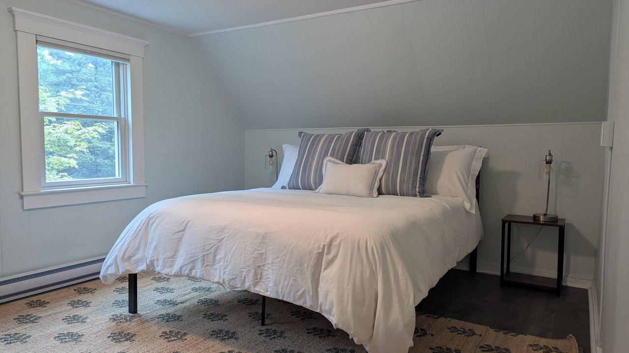 Photo of Bedroom in Owls Head