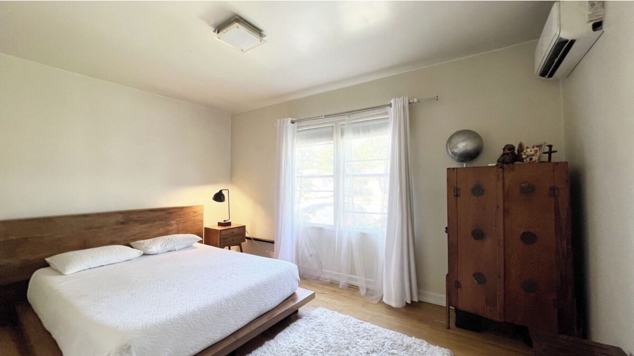 Photo of Bedroom in Mar Vista
