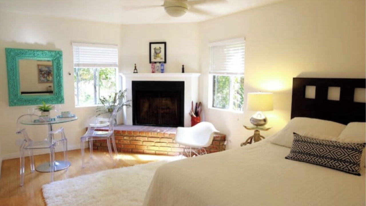 Photo of Bedroom in Mar Vista