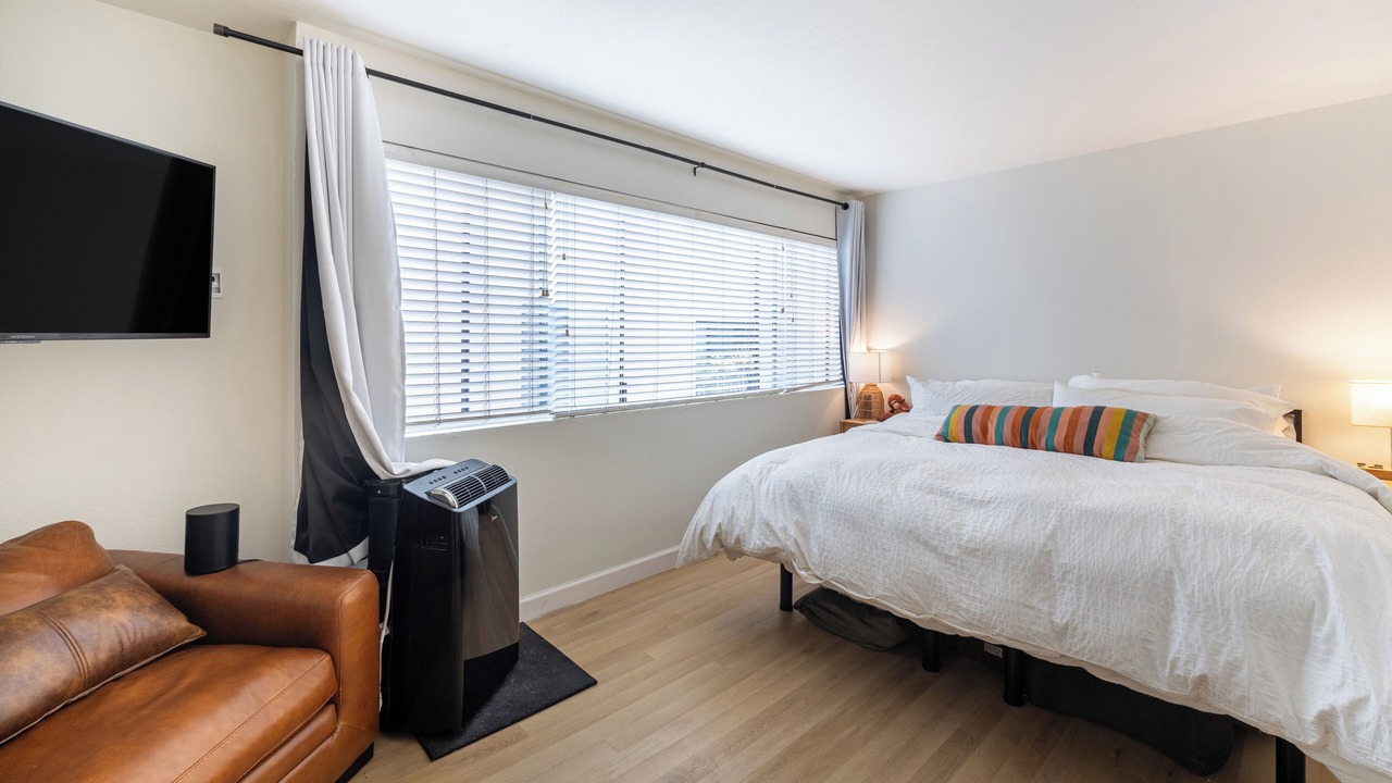Photo of Bedroom in Crown Point