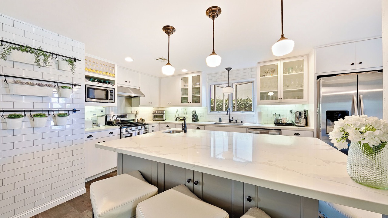 Photo of Kitchen in Beach Barber Tract