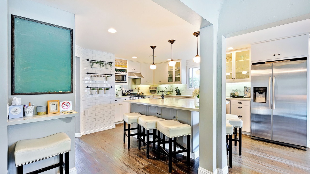 Photo of Kitchen in Beach Barber Tract