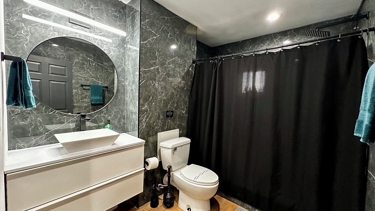 Photo of Bathroom in North Las Vegas