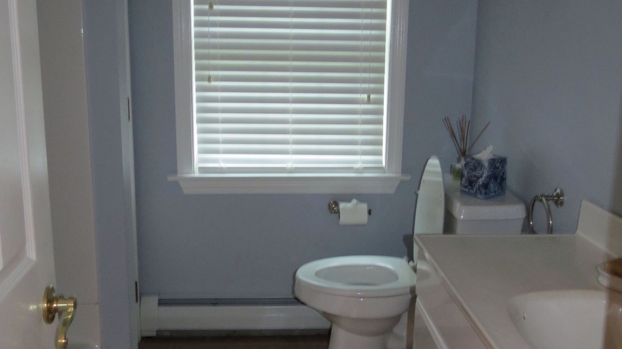Photo of Bathroom in Oakland