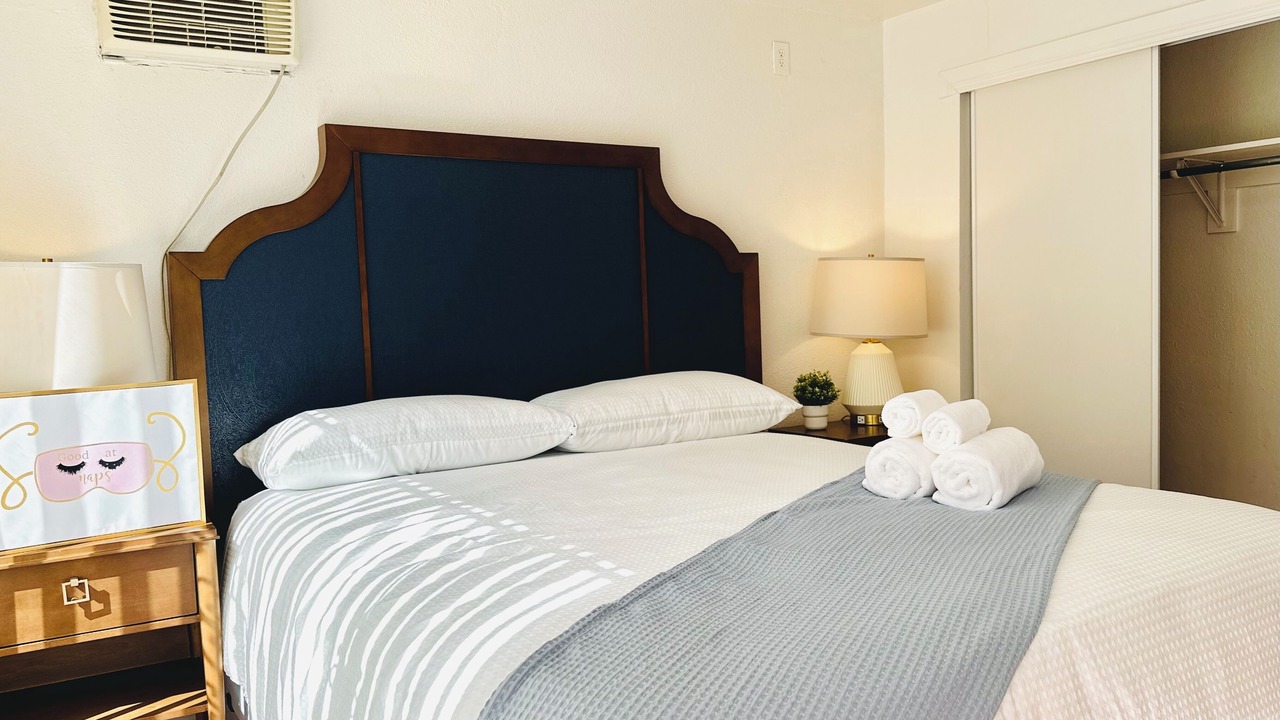 Photo of Bedroom in Spring Valley