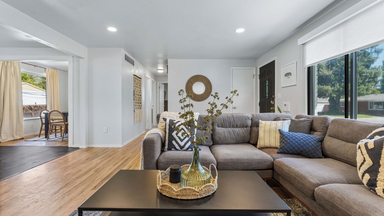 Photo of Livingroom in Boise Bench