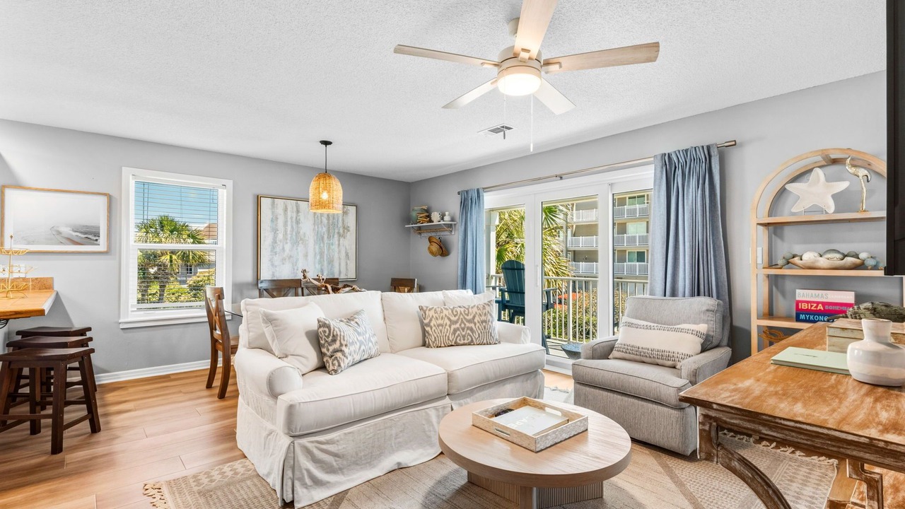 Photo of Livingroom in Seagrove Beach