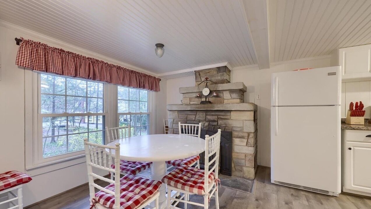Photo of Kitchen in Mount Gretna Heights