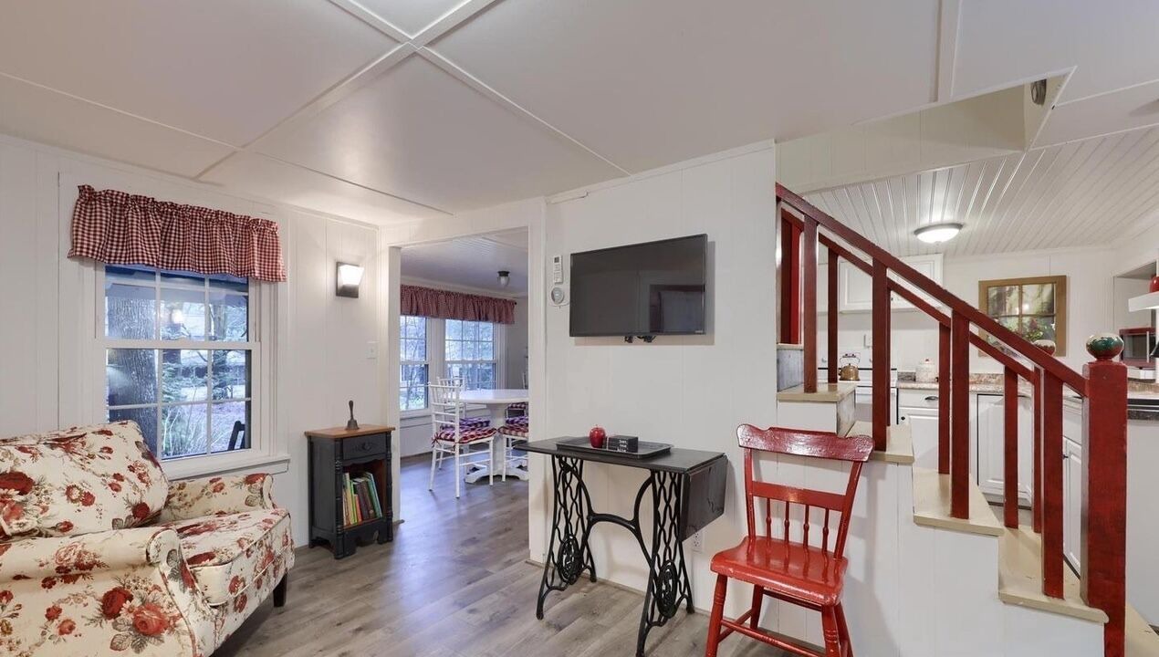 Photo of Livingroom in Mount Gretna Heights