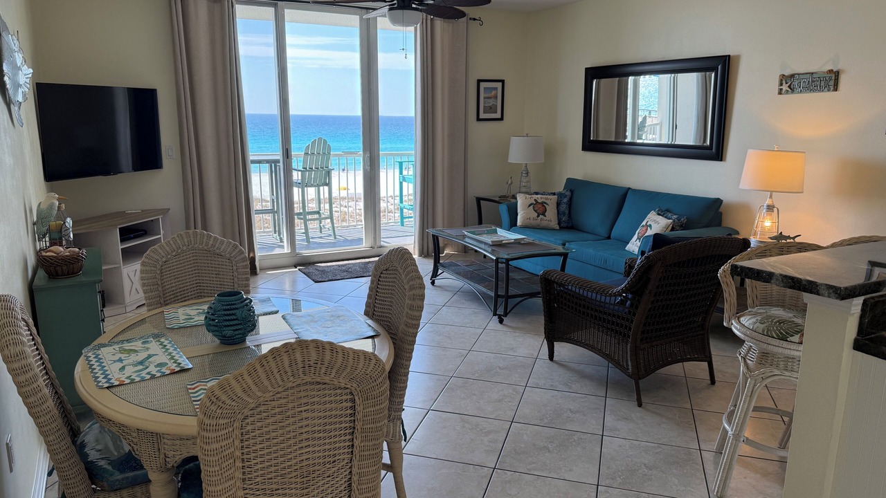 Photo of Livingroom in Navarre Beach