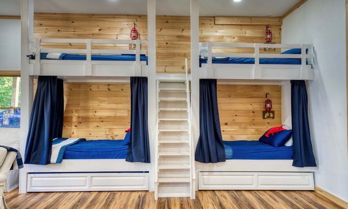 Photo of Bedroom in Hancock