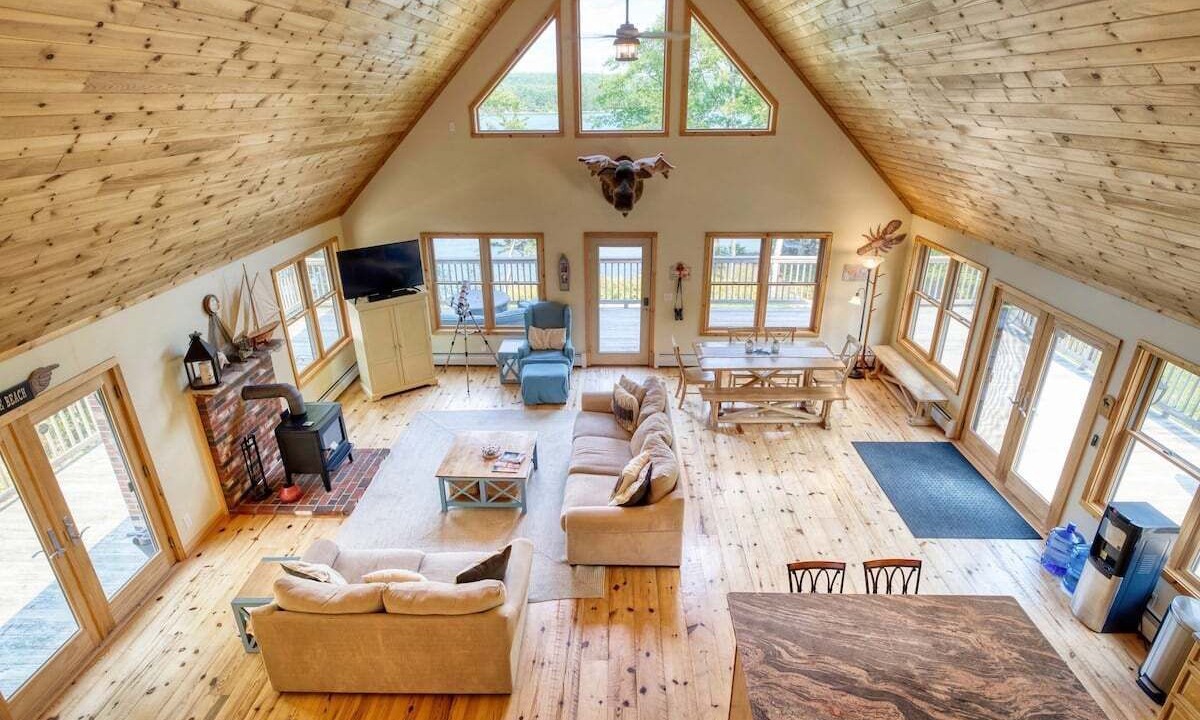 Photo of Livingroom in Hancock