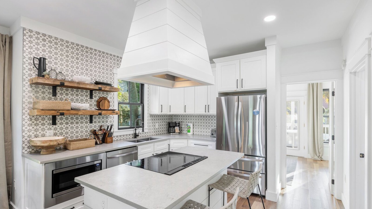 Photo of Kitchen in Dune Allen Beach