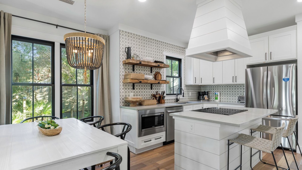 Photo of Kitchen in Dune Allen Beach