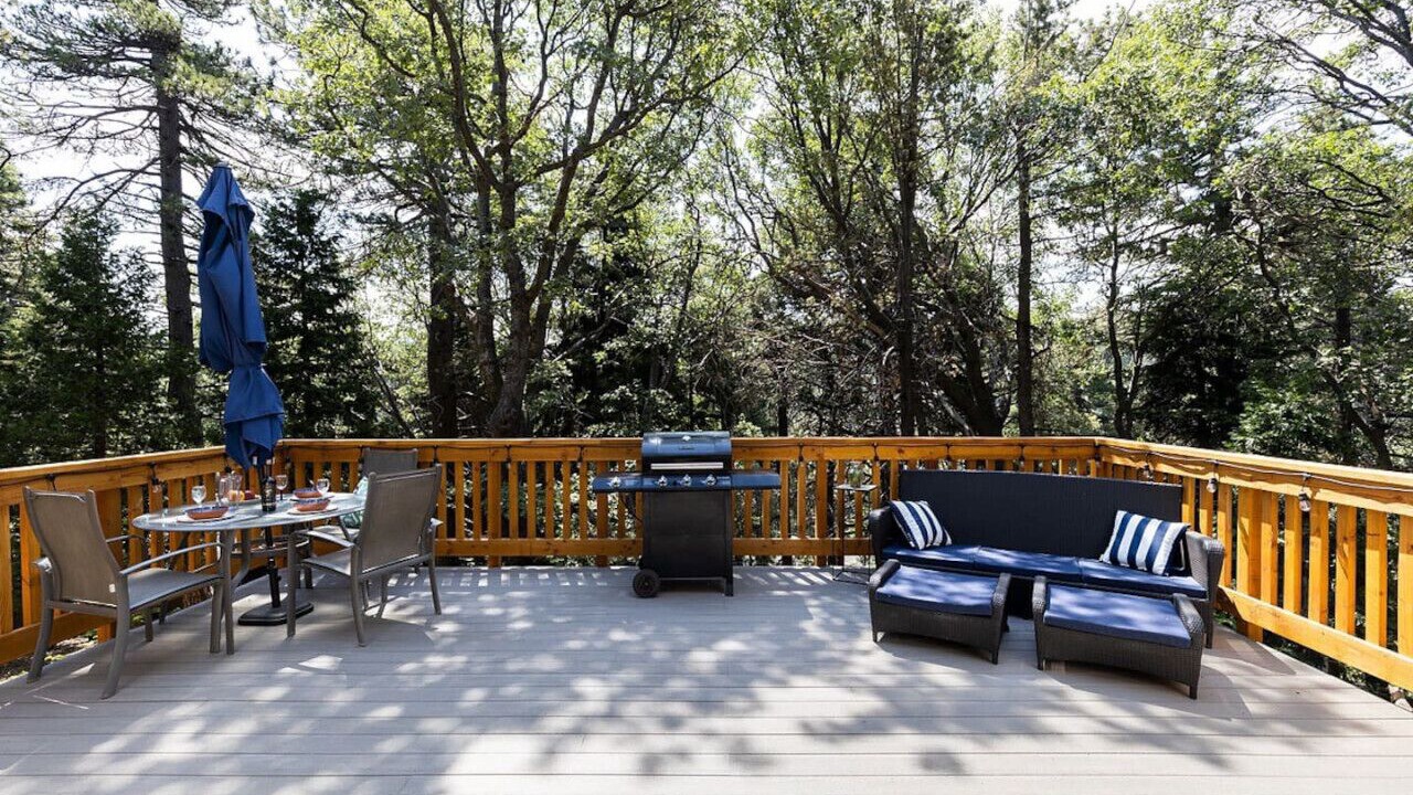 Photo of Outdoor in Arrowhead Villas