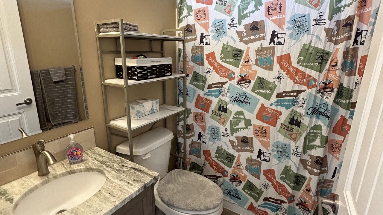 Photo of Bathroom in Maple Grove - Franklin