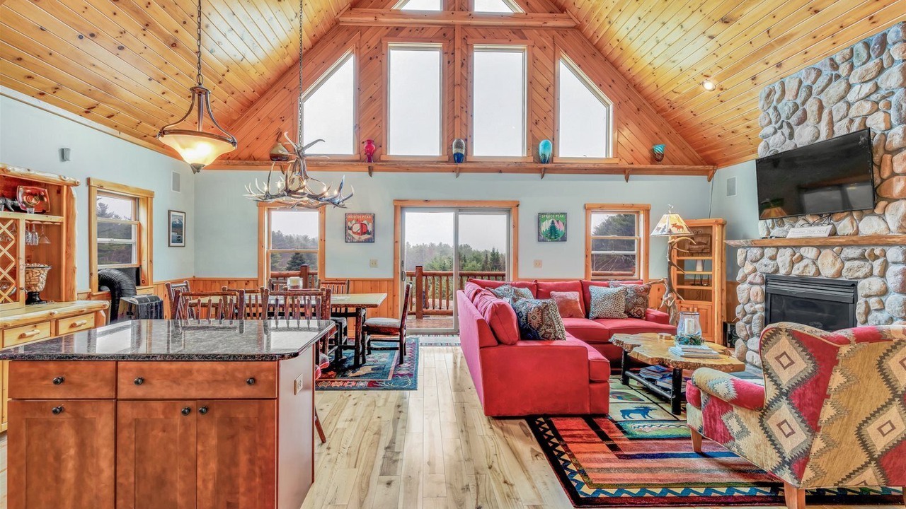 Photo of Livingroom in Bethel