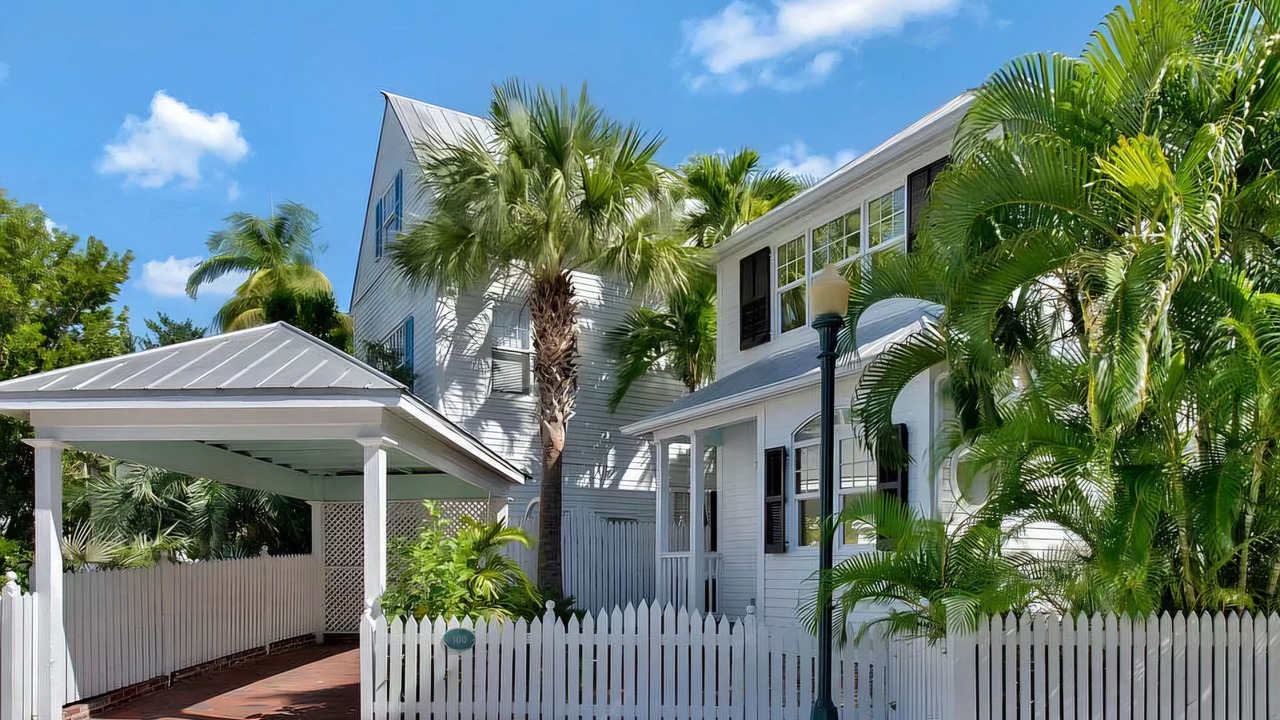 Photo of Outdoor in Bahama Village