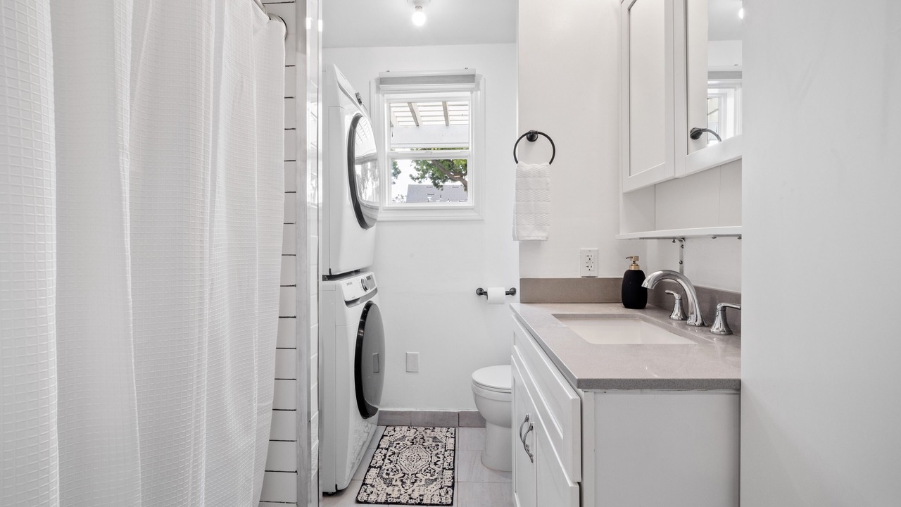 Photo of Bathroom in Mid City