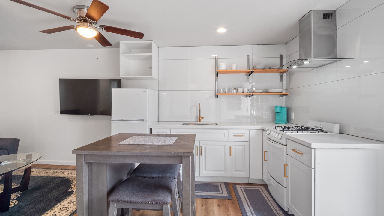 Photo of Kitchen in Mid City