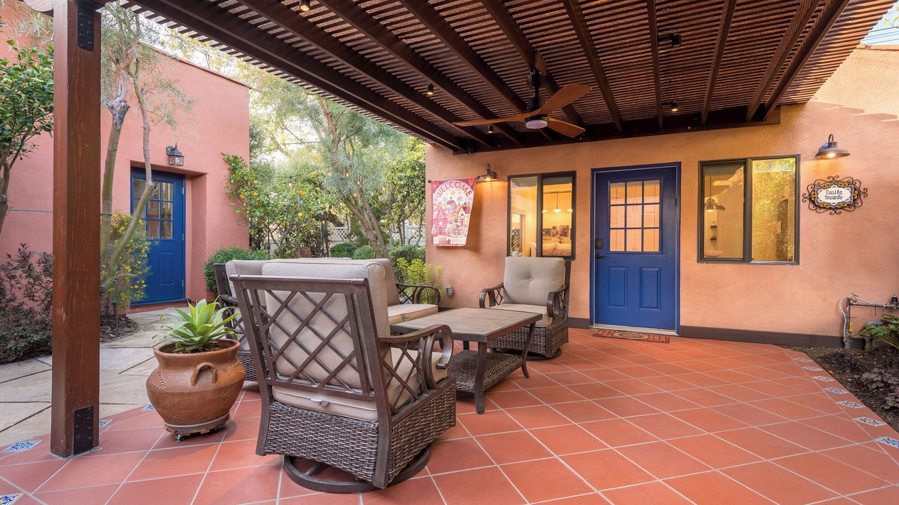 Photo of Patio Balcony in Pico - Robertson