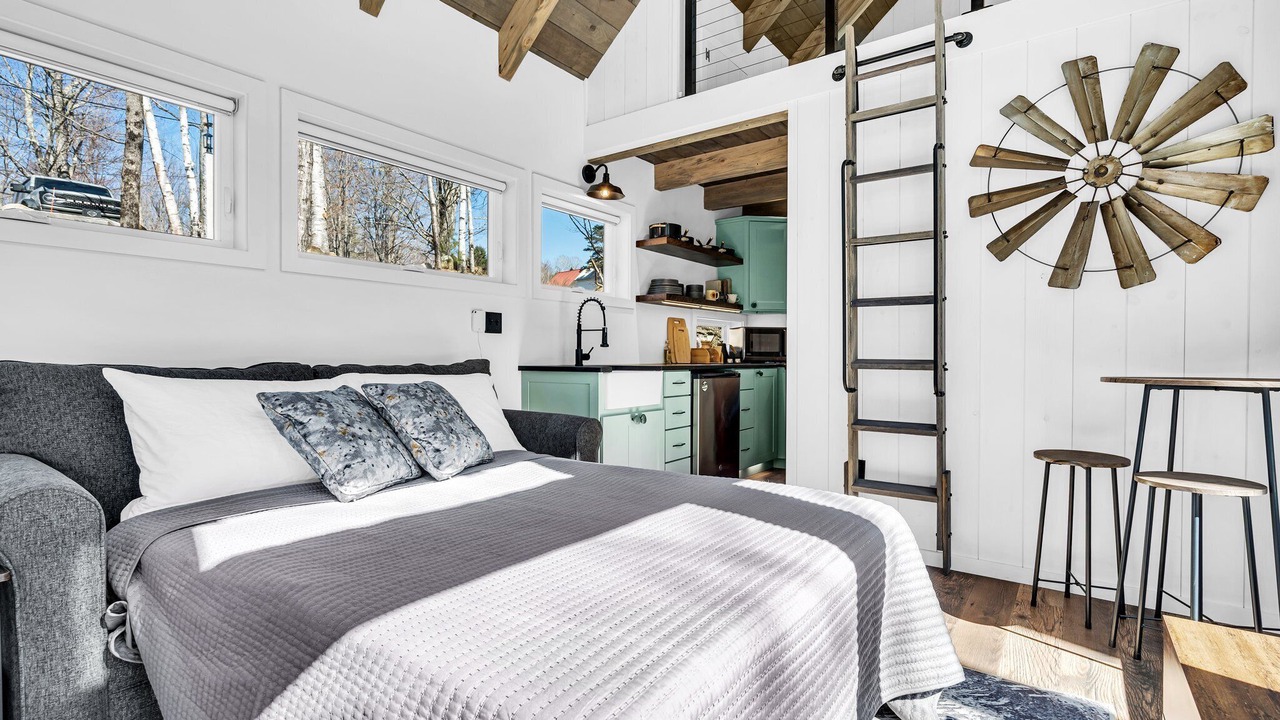 Photo of Bedroom in Weld