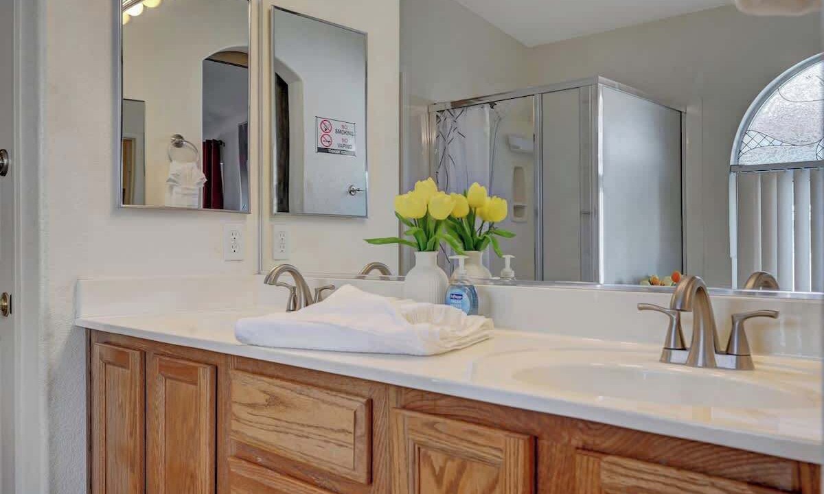Photo of Bathroom in North Las Vegas