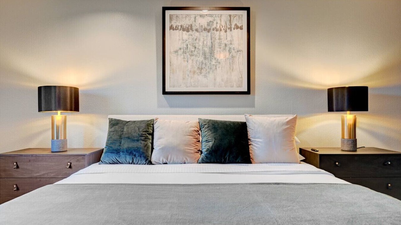 Photo of Bedroom in Silverado Ranch